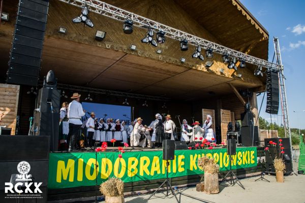 miodobranie2022 2 829 miodobranie2022 2 829